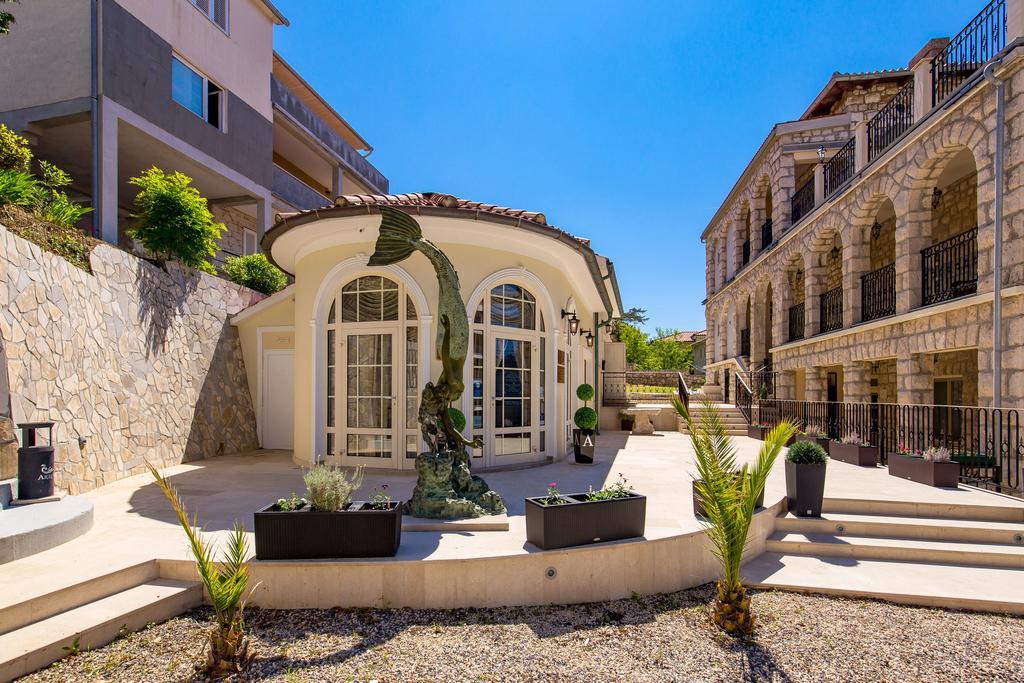 Villas Arbia Banjol Exterior photo